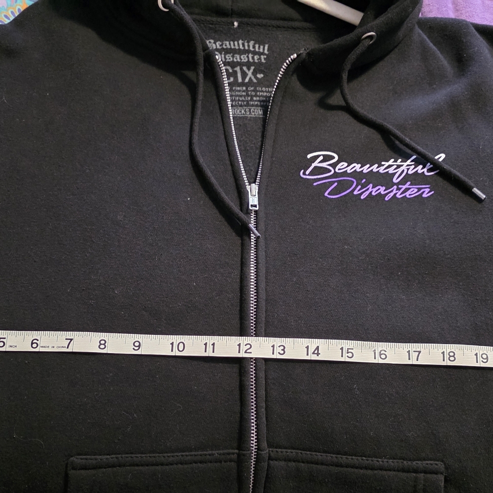 Beautiful Disaster Size 1X Black Zip-Up Hoodie - Picture 6 of 9